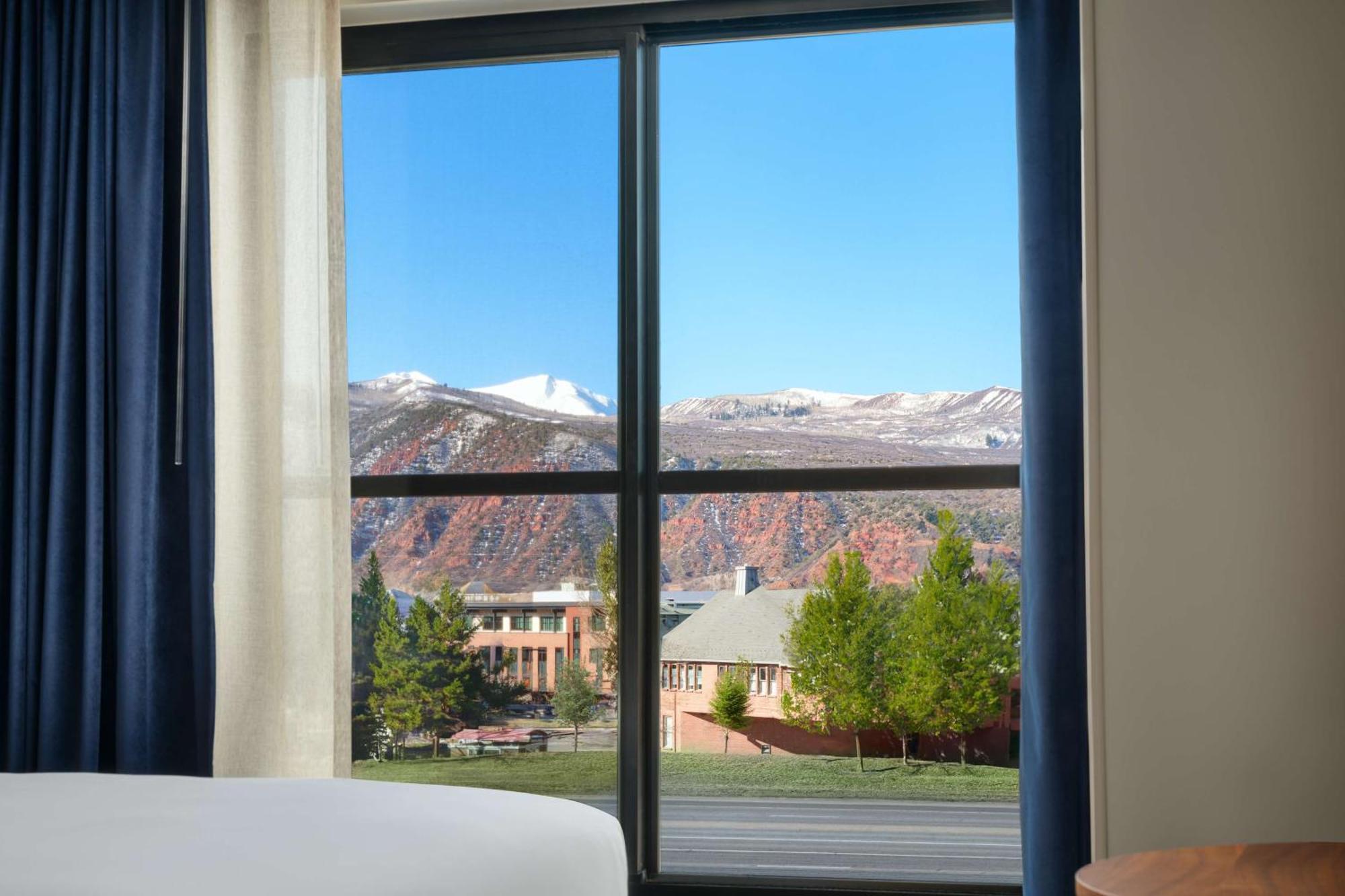 The Hoffmann Hotel Basalt Aspen Tapestry Collection Hilton 外观 照片