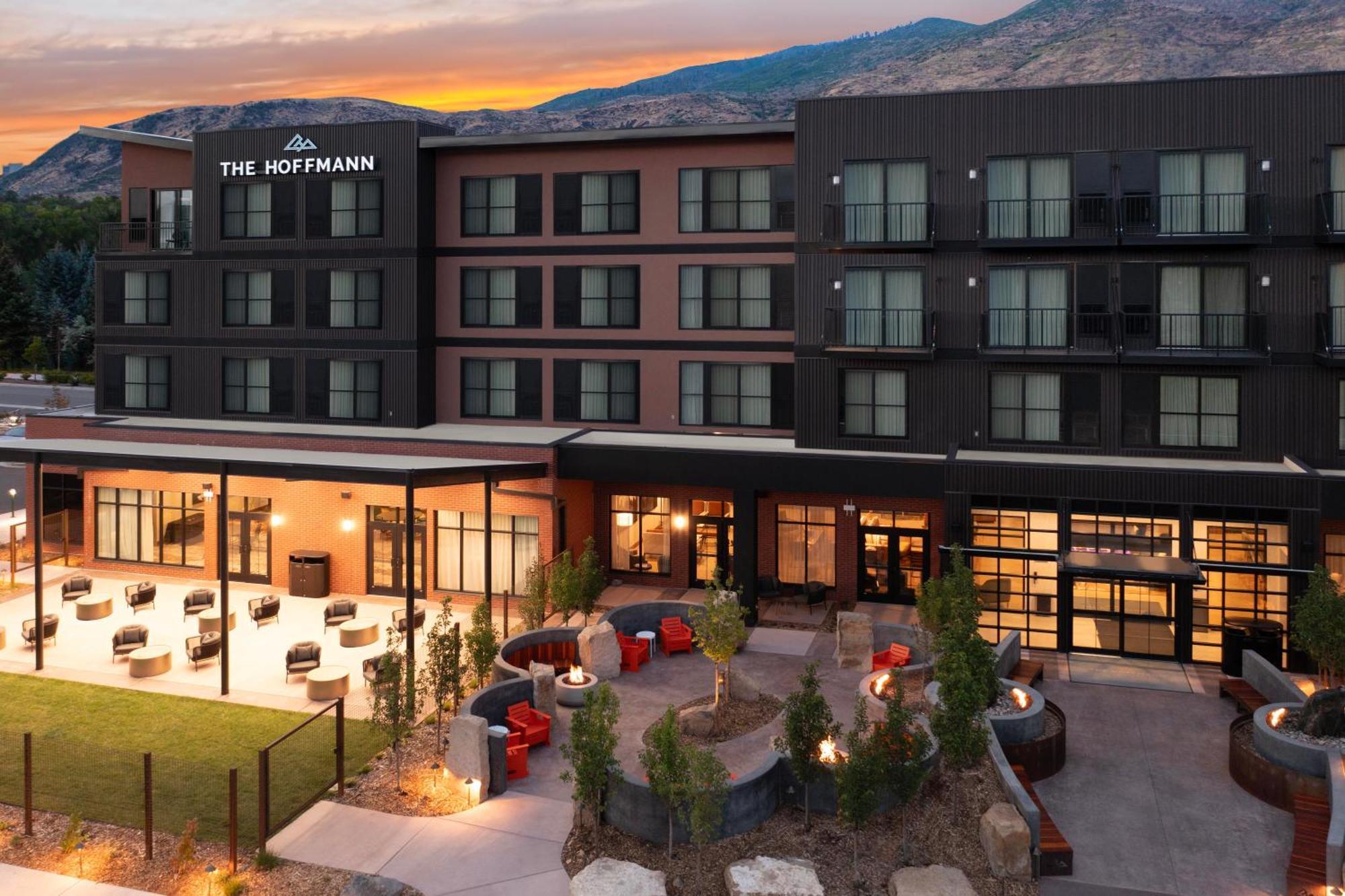 The Hoffmann Hotel Basalt Aspen Tapestry Collection Hilton 外观 照片